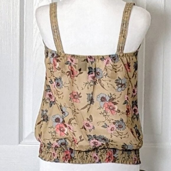 FULL TILT Women's Shoulder Strap Top Blouse Size M Tan Floral Print NWOT - Picture 2 of 4
